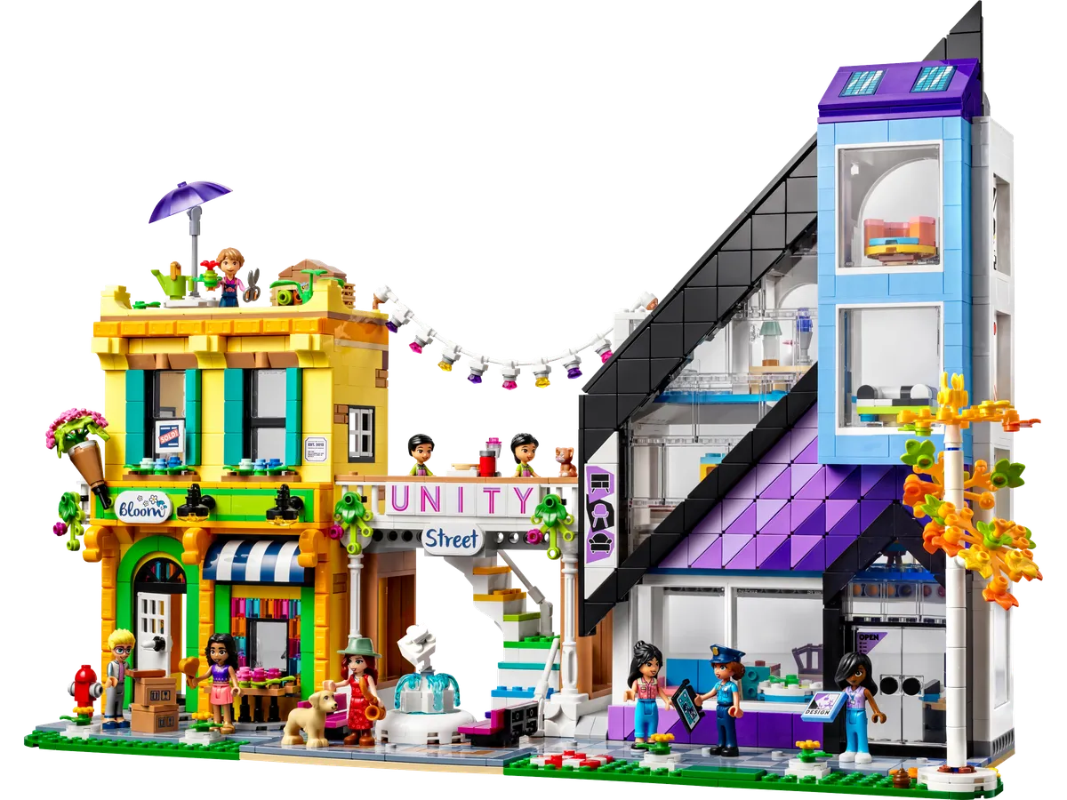 LEGO Downtown Flower and Design Stores (41732)