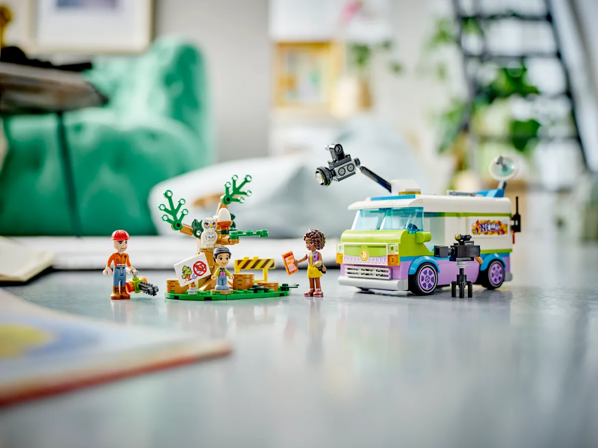 LEGO Newsroom Van (41749) - Bild 8