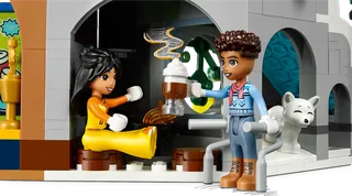 Holiday Ski Slope and Café fra LEGO – produktbillede 6 af 12