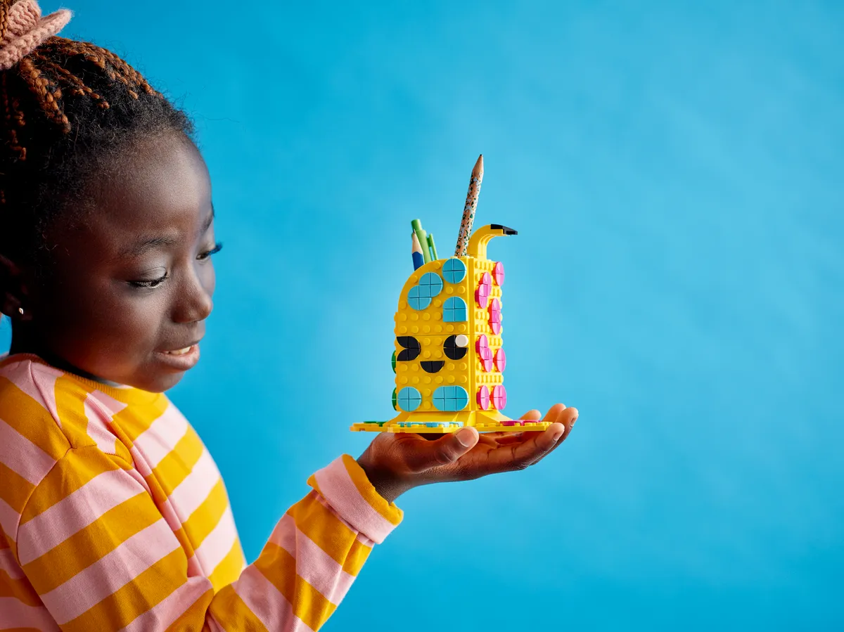 LEGO Cute Banana Pen Holder (41948) - Bild 7