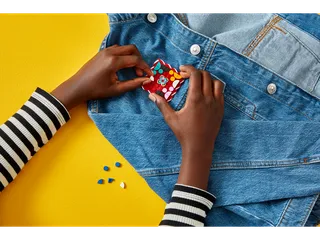 Mickey Mouse & Minnie Mouse Stitch-on Patch by LEGO – product photo 4 of 6