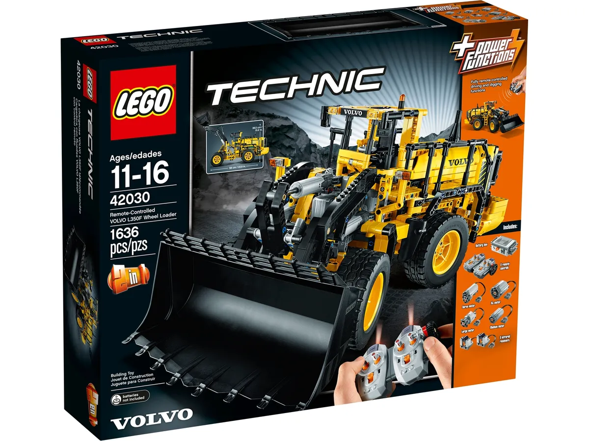 LEGO Remote-Controlled VOLVO L350F Wheel Loader (42030) - Bild 1