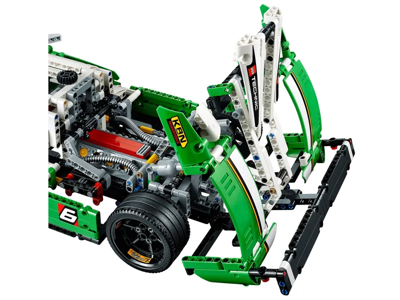 24 Hours Race Car by LEGO – product photo 5 of 6