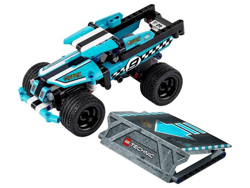 Scheur vol gas op de springschans af met deze supersnelle Stunttruck!