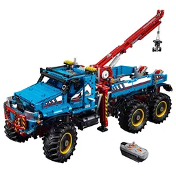 LEGO 6x6 All Terrain Tow Truck (42070)