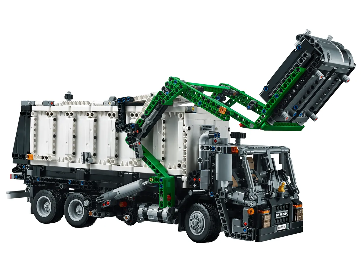 LEGO Mack Anthem (42078) - image 6