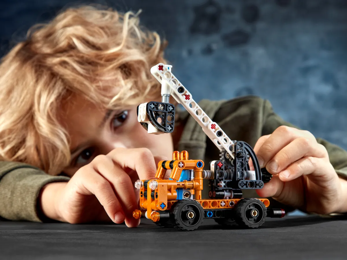 LEGO Cherry Picker (42088) - afbeelding 6