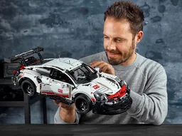 LEGO Porsche 911 RSR (42096) - image 9