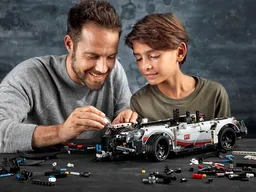 LEGO Porsche 911 RSR (42096) - image 8
