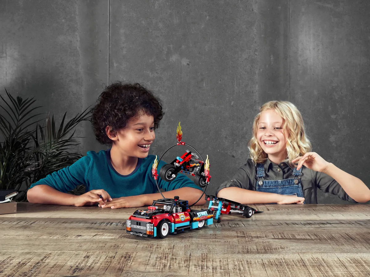 LEGO Stunt Show Truck & Bike (42106) - Bild 10