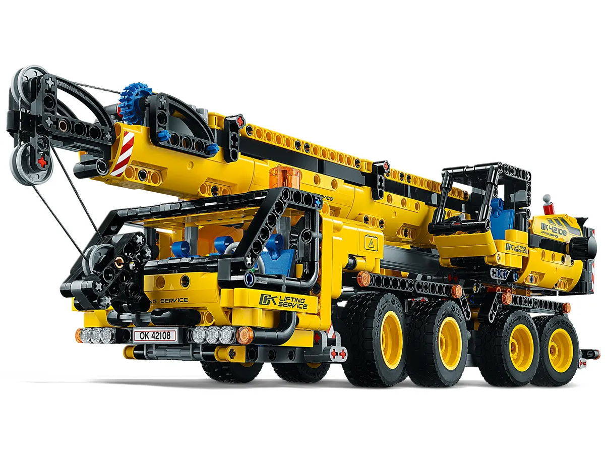 LEGO Mobile Crane (42108) - image 3