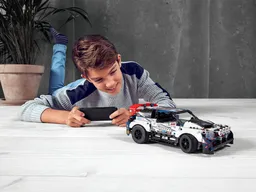 LEGO App-Controlled Top Gear Rally Car (42109) - image 11