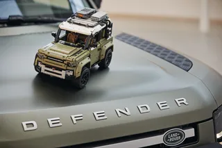 Land Rover Defender by LEGO – product photo 16 of 18