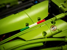 LEGO Lamborghini Sián FKP 37 (42115) - image 10