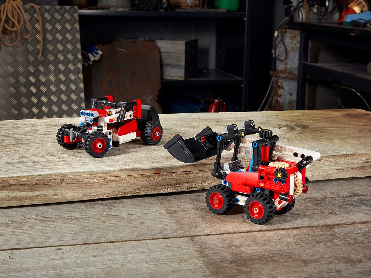 LEGO Skid Steer Loader (42116) - image 12
