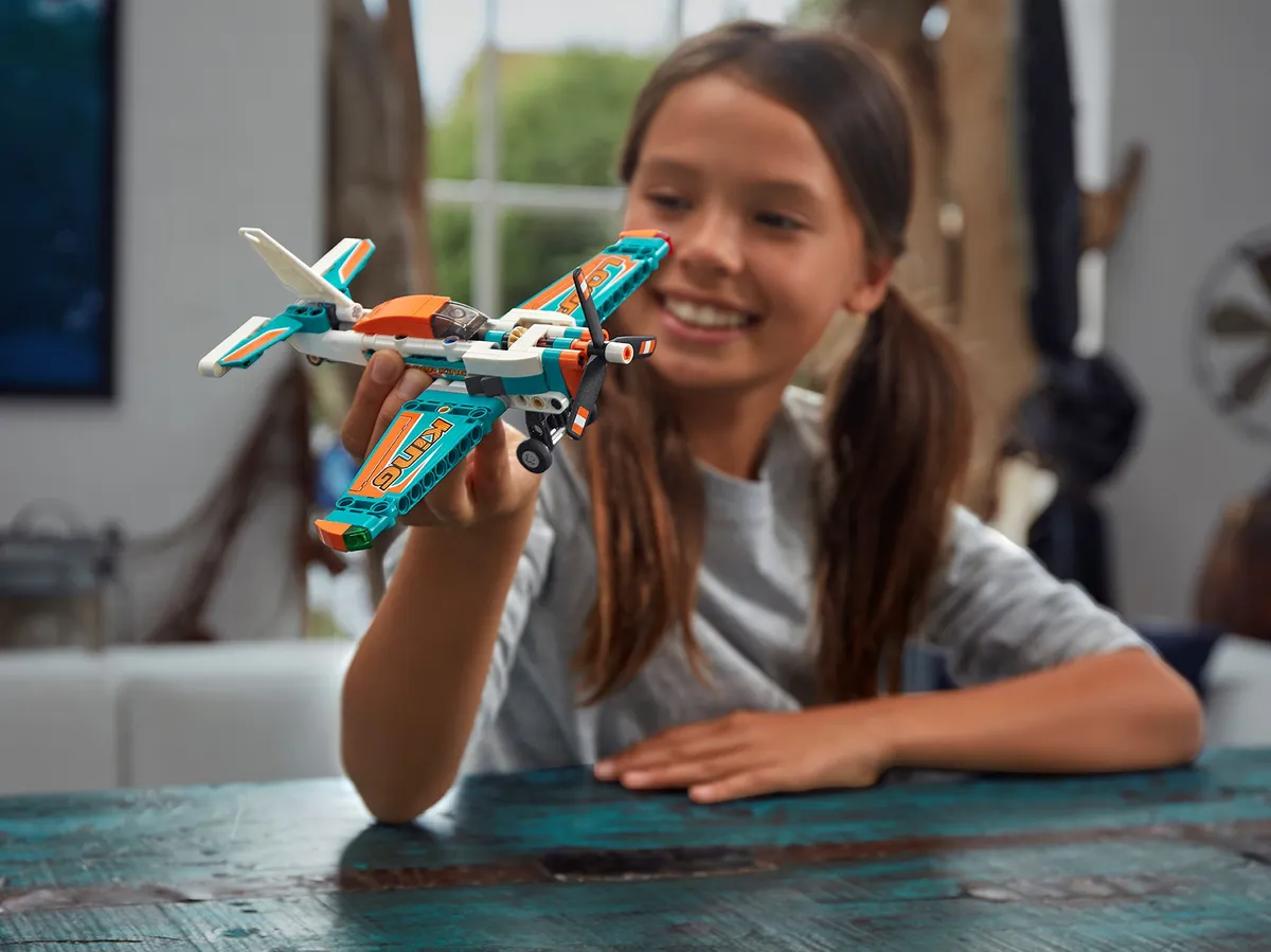 LEGO Racing Plane (42117) - image 8