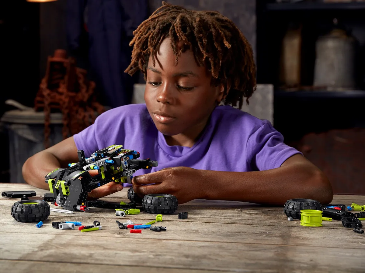 LEGO Monster Jam™  Grave Digger™ (42118) - Bild 9