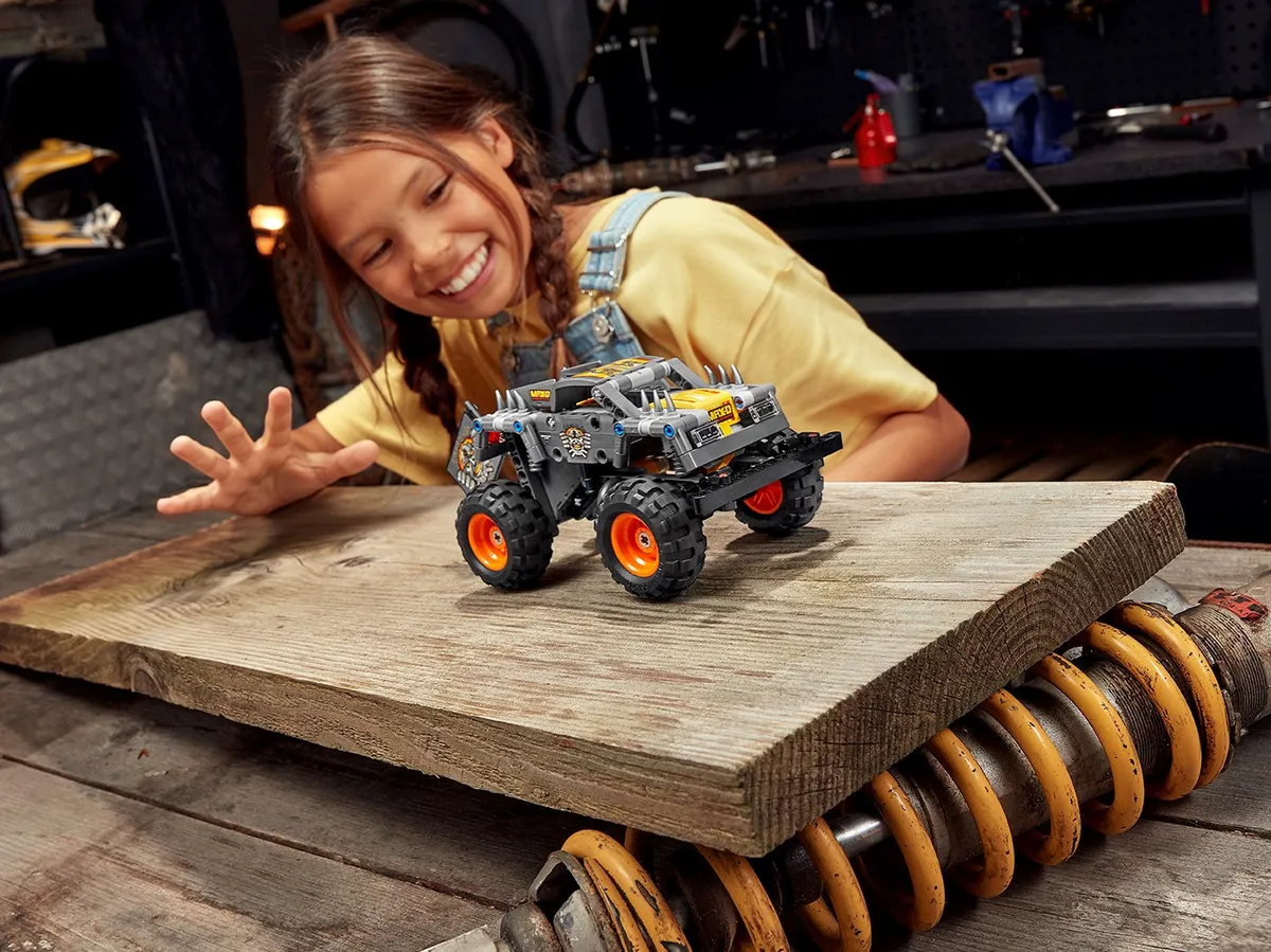LEGO Monster Jam™ Max-D™ (42119) - image 12