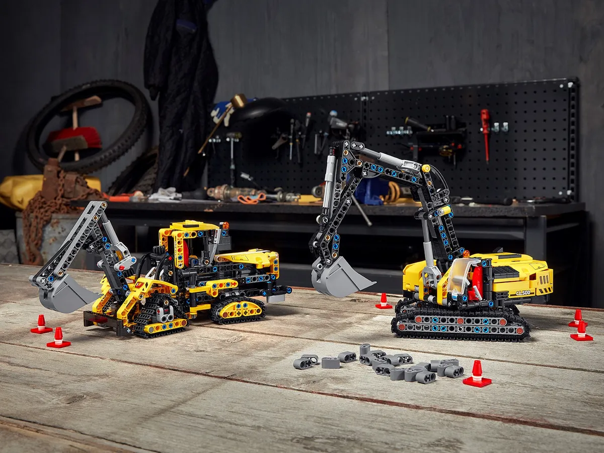 LEGO Heavy-Duty Excavator (42121) - Bild 14