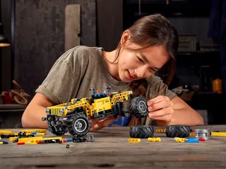 Jeep® Wrangler by LEGO – product photo 11 of 18