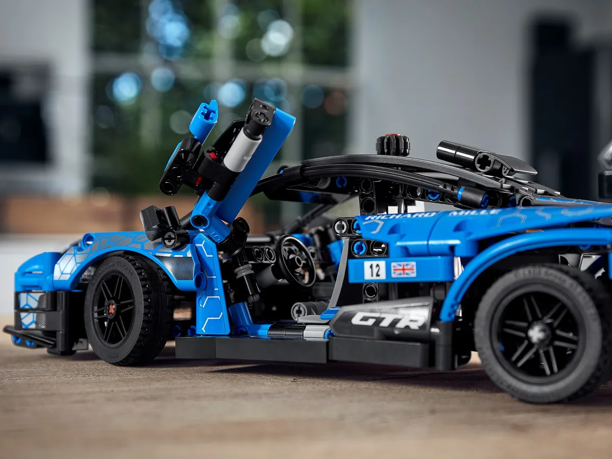 LEGO McLaren Senna GTR™ (42123) - Bild 13