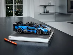 LEGO McLaren Senna GTR™ (42123) - image 14