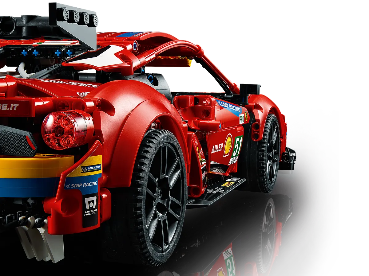 LEGO Ferrari 488 GTE “AF Corse #51” (42125) - Bild 2