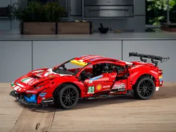 LEGO Ferrari 488 GTE “AF Corse #51” (42125) - image 7