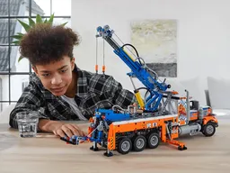 LEGO Heavy-duty Tow Truck (42128) - image 13