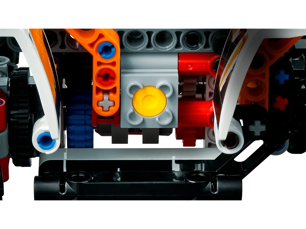 LEGO All-Terrain Vehicle (42139) - Bild 6