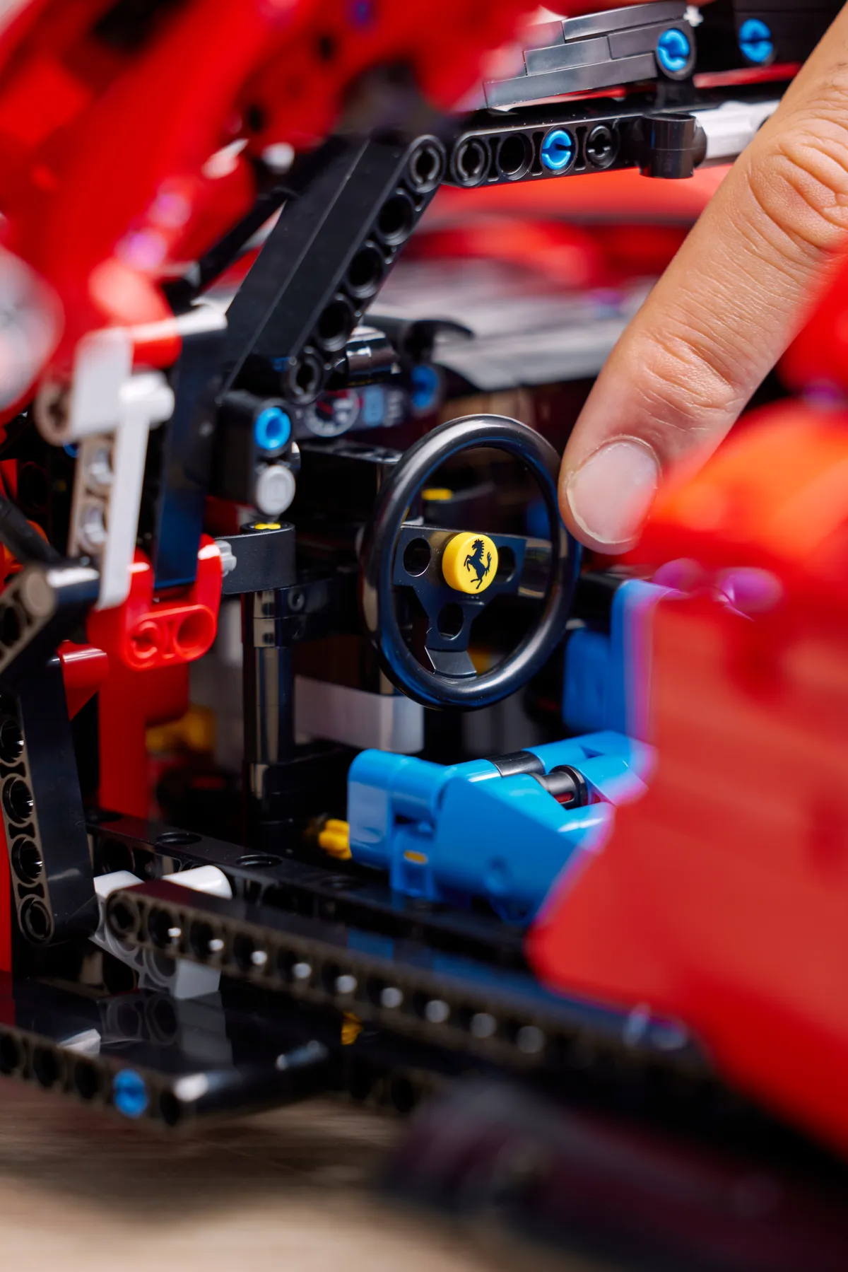 LEGO Ferrari Daytona SP3 (42143) - Bild 9