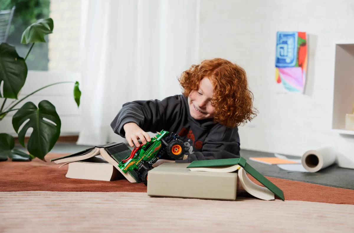 LEGO Monster Jam™ Dragon™ (42149) - Bild 6