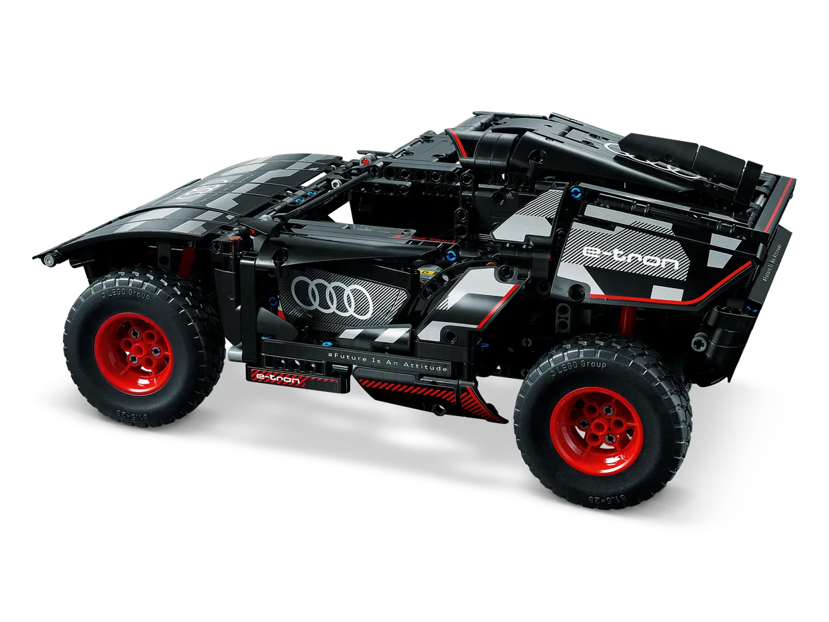 LEGO Audi RS Q e-tron (42160) - image 2