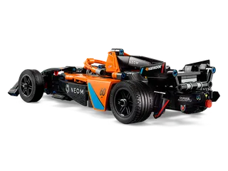 NEOM McLaren Formula E Race Car von LEGO – Produktfoto 3 von 10