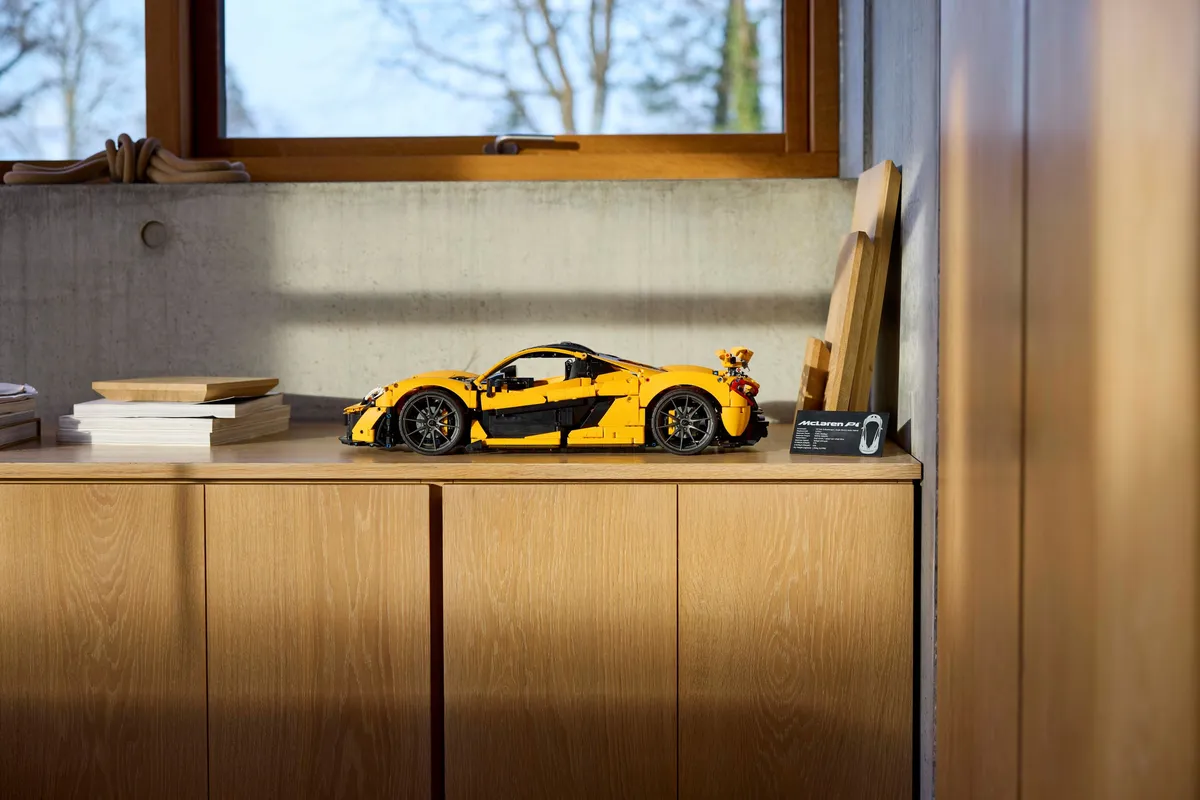 LEGO McLaren P1™ (42172) - Bild 10