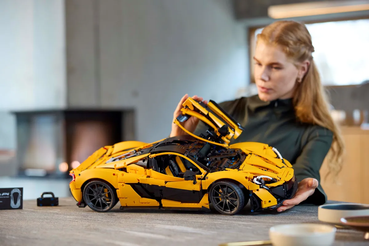 LEGO McLaren P1™ (42172) - Bild 6