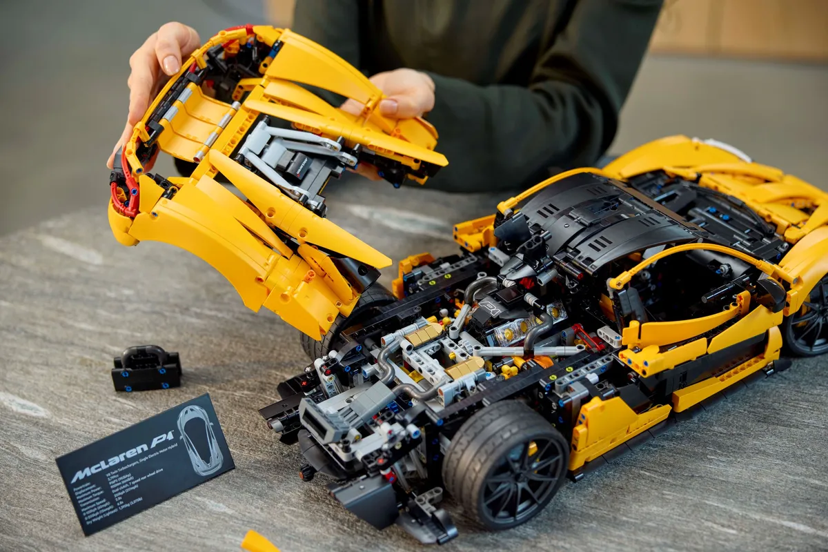 LEGO McLaren P1™ (42172) - Bild 8