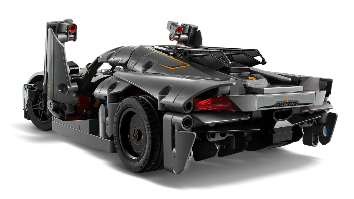 LEGO Koenigsegg Jesko Absolut Grey Hypercar (42173) - image 2