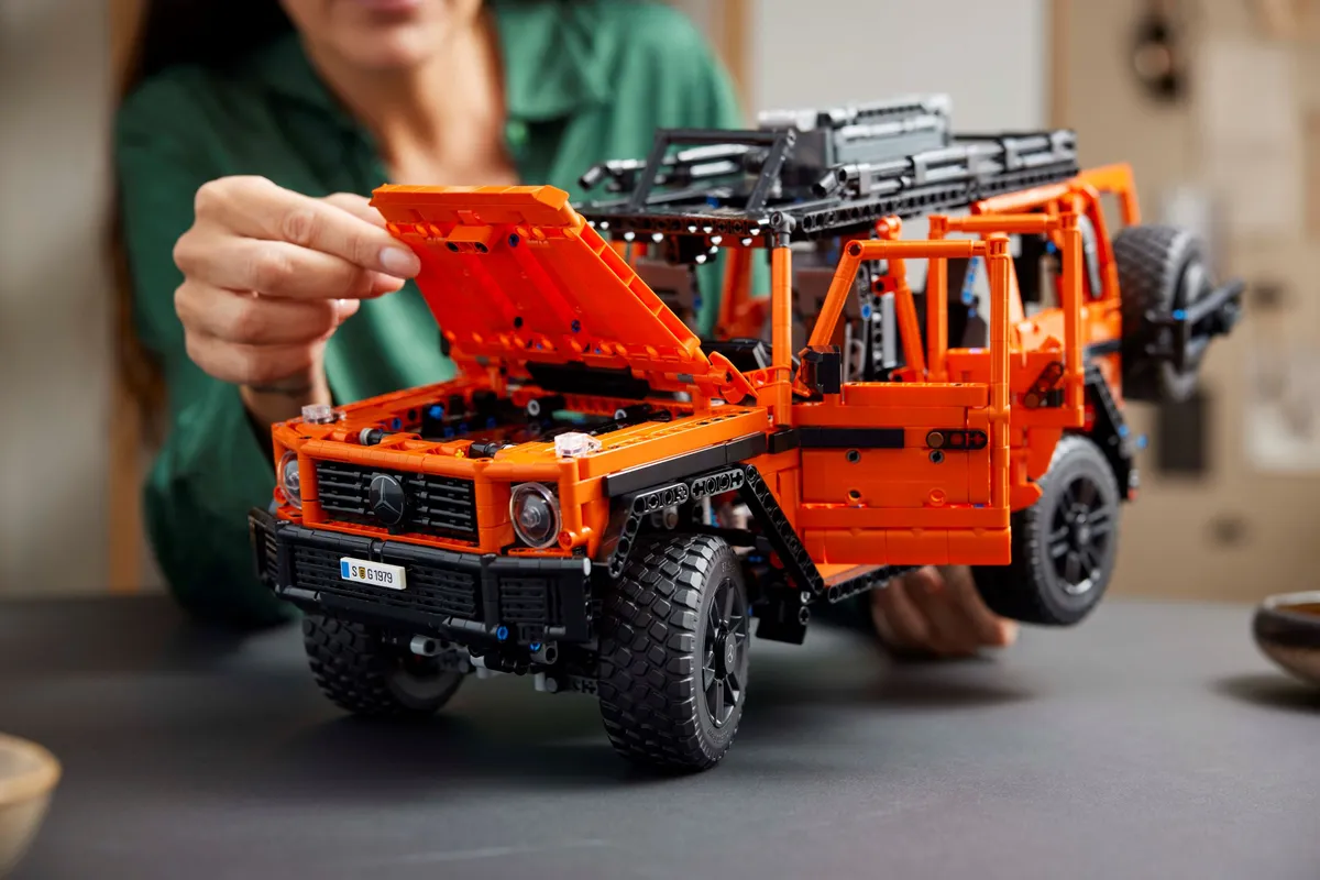 LEGO Mercedes-Benz G 500 PROFESSIONAL Line (42177) - Bild 7