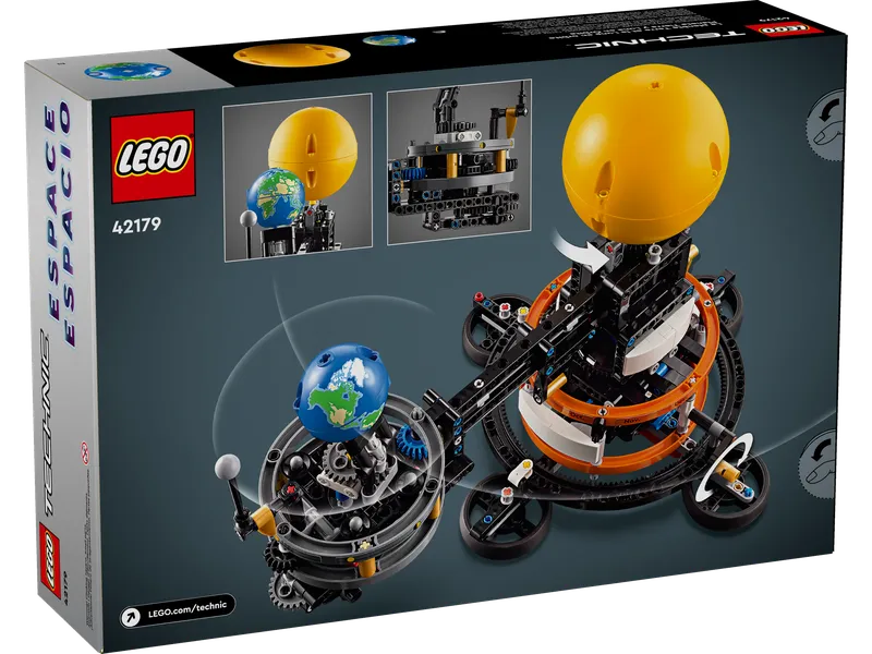 Planet Earth and Moon in Orbit by LEGO – product photo 6 of 9