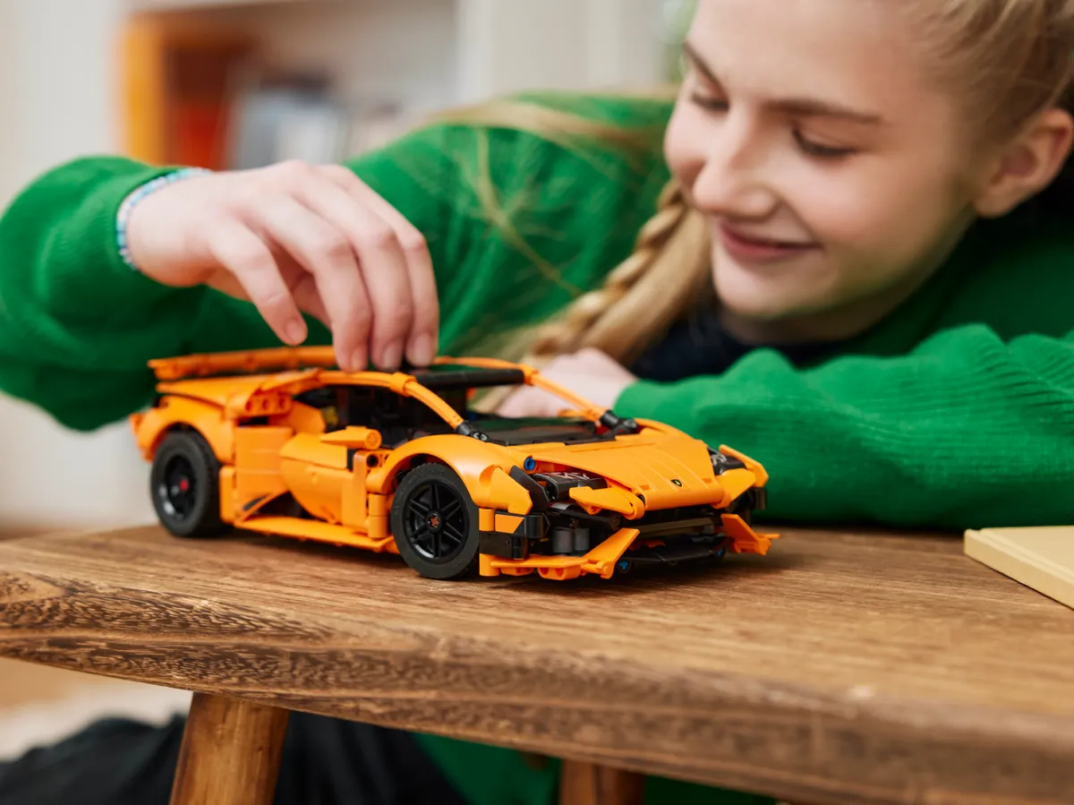 LEGO Lamborghini Huracán Tecnica Orange (42196) - Bild 8