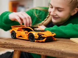 LEGO Lamborghini Huracán Tecnica Orange (42196) - image 8