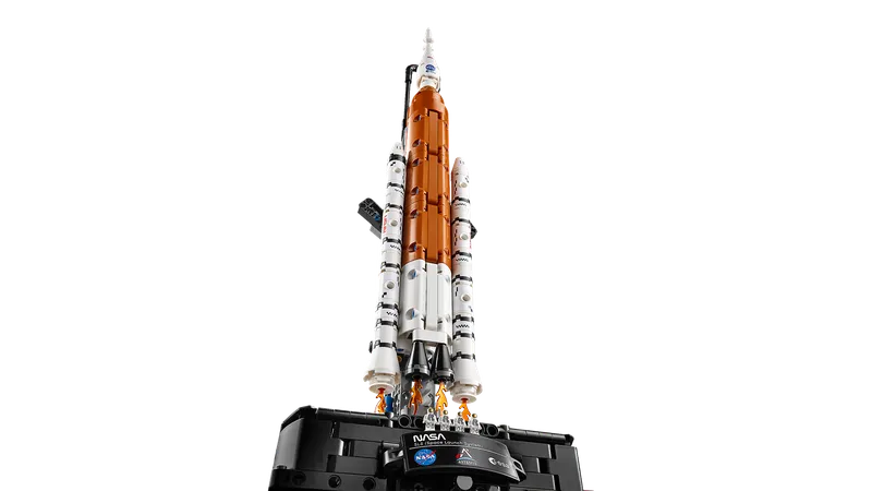 NASA Artemis Space Launch System Rocket de LEGO – photo du produit 3 sur 12