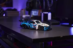 LEGO BMW M4 GT3 EVO Race Car (42226) - afbeelding 7