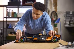 LEGO McLaren MCL39 F1® Car (42228) - image 9