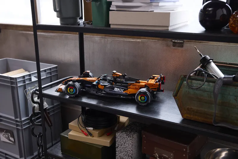 McLaren MCL39 F1® Car by LEGO – product photo 17 of 21