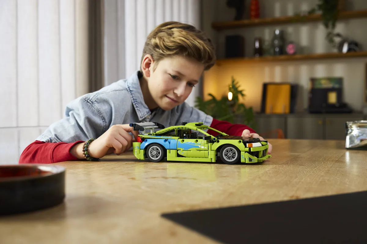 LEGO Fast and Furious Mitsubishi Eclipse Car (42229) - Bild 8