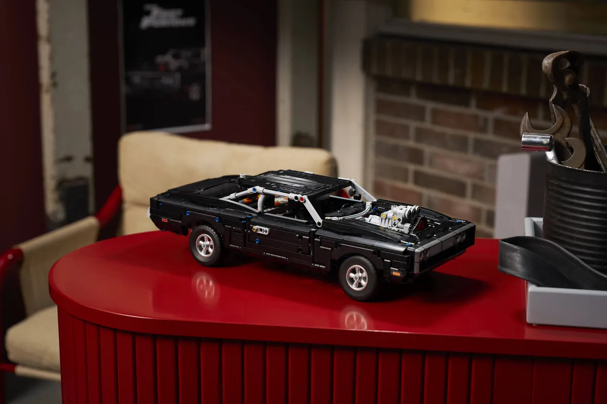 LEGO Fast and Furious Dodge Charger R/T Car (42231) - Bild 18
