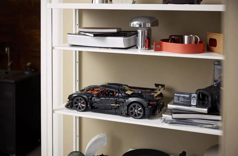 Koenigsegg Sadair's Spear Megacar från LEGO – produktbild 7 av 16