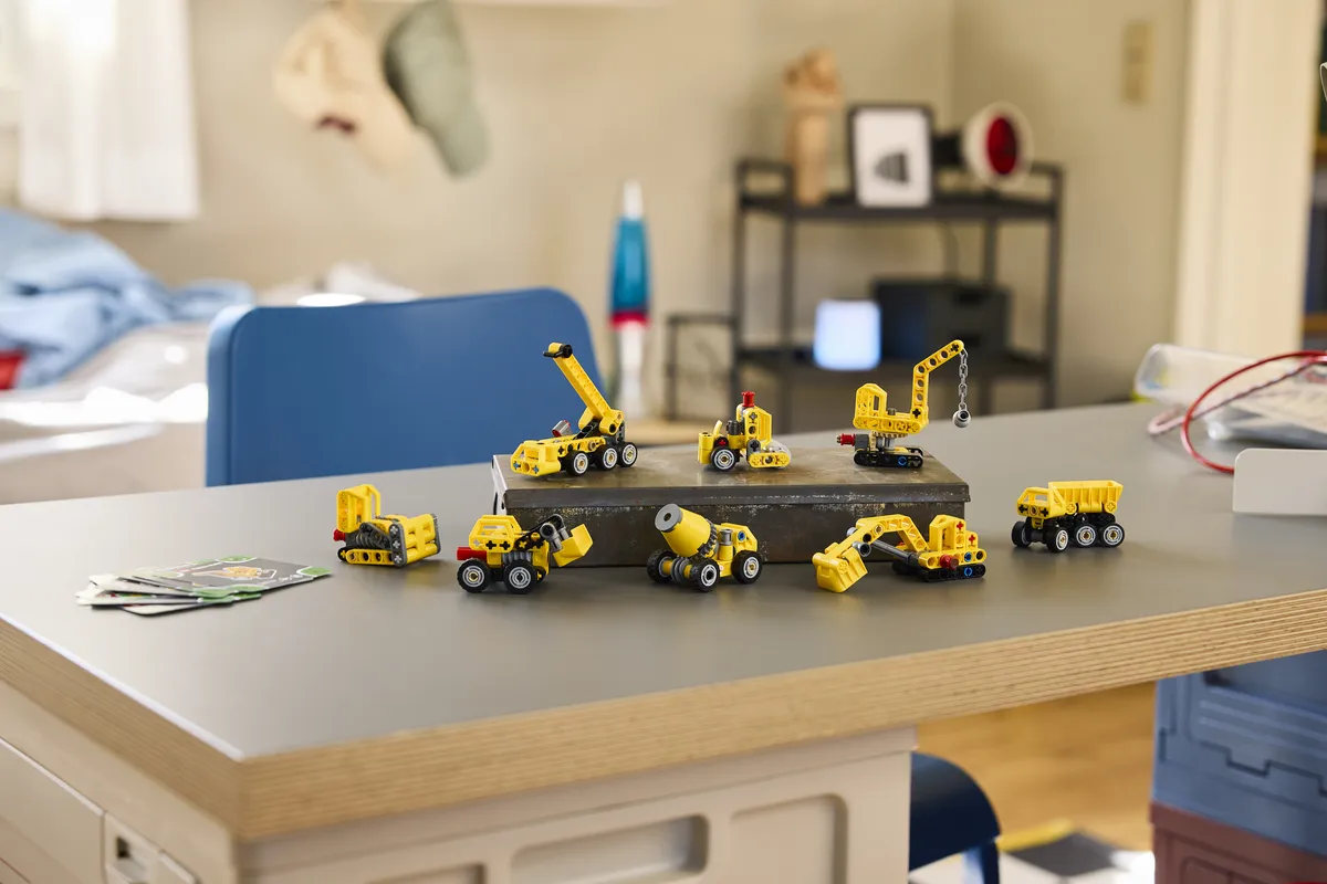 LEGO Mighty Machines (42233) - Bild 10